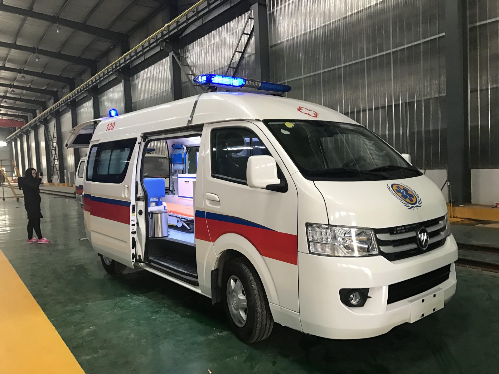 越西县救护车转院